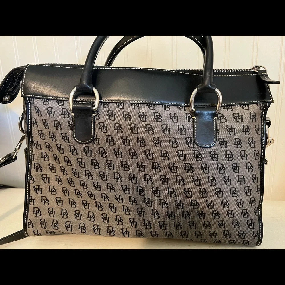 vintage dooney & bourke signature leather and canvas satchel logo